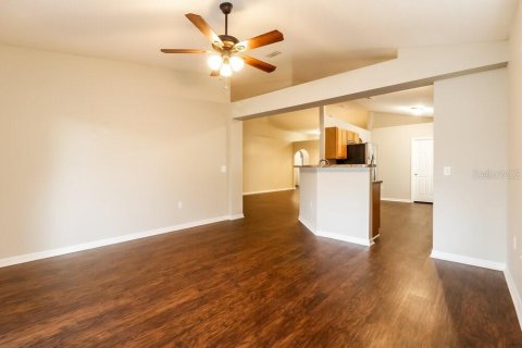 House in Haines City, Florida 4 bedrooms, 174.1 sq.m. № 1910228 - photo 6