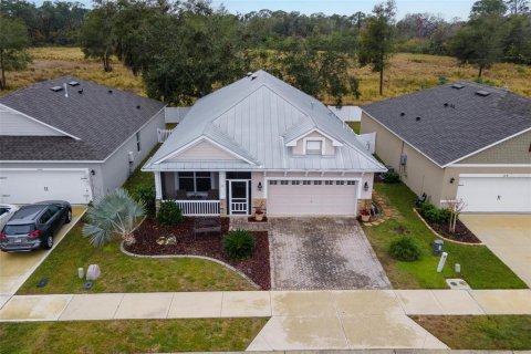 House in Okahumpka, Florida 3 bedrooms, 166.11 sq.m. № 1537052 - photo 4