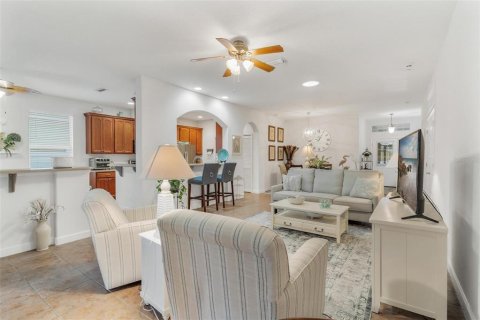 House in Okahumpka, Florida 3 bedrooms, 166.11 sq.m. № 1537052 - photo 15