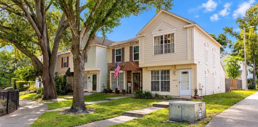 Touwnhouse à Tampa, Floride 2 chambres, 83.24 m2 № 2391063