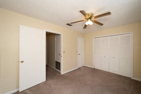 Touwnhouse à vendre à Tampa, Floride: 2 chambres, 83.24 m2 № 2391063 - photo 14