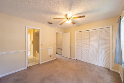 Touwnhouse à vendre à Tampa, Floride: 2 chambres, 83.24 m2 № 2391063 - photo 11