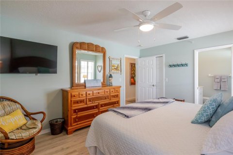 Copropriété à vendre à Indian Rocks Beach, Floride: 2 chambres, 105.44 m2 № 2412567 - photo 17
