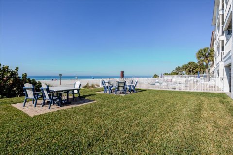 Copropriété à vendre à Indian Rocks Beach, Floride: 2 chambres, 105.44 m2 № 2412567 - photo 26