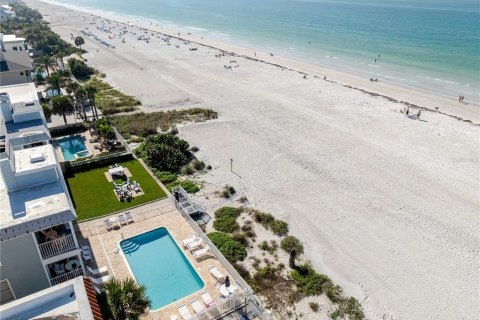 Copropriété à vendre à Indian Rocks Beach, Floride: 2 chambres, 105.44 m2 № 2412567 - photo 29