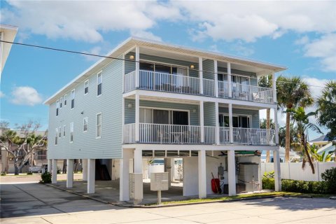 Copropriété à vendre à Indian Rocks Beach, Floride: 2 chambres, 105.44 m2 № 2412567 - photo 4