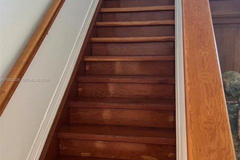 Casa en venta en Miami, Florida, 4 dormitorios № 2057871 - foto 18