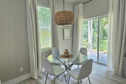 Adosado en alquiler en Orlando, Florida, 3 dormitorios, 167.22 m2 № 1885744 - foto 3