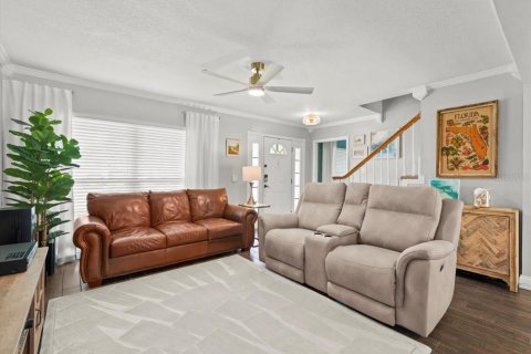 Villa ou maison à vendre à Tampa, Floride: 4 chambres, 181.16 m2 № 1904726 - photo 12