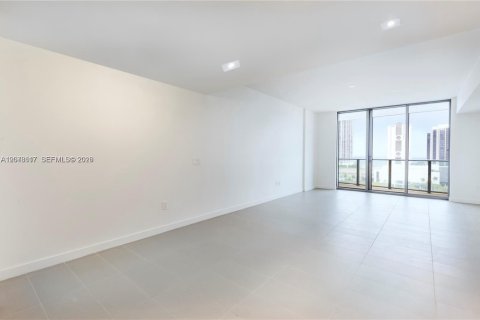 Condo in Miami, Florida  № 2337812 - photo 8