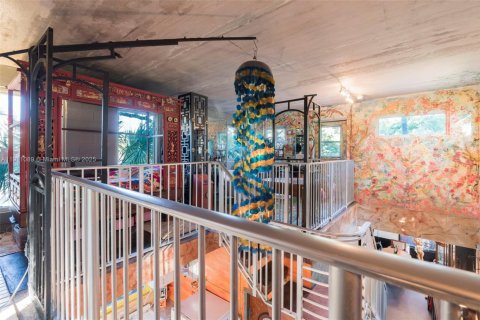 House in Fort Lauderdale, Florida 1 bedroom, 98.94 sq.m. № 1975426 - photo 30