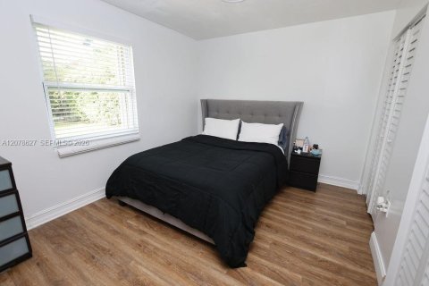 Casa en venta en Miami, Florida, 4 dormitorios, 161.09 m2 № 2382719 - foto 18