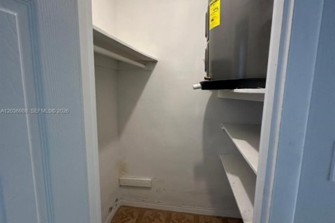 Купить кондоминиум в Холливуд, Флорида 1 спальня, 59.46м2, № 2085598 - фото 27