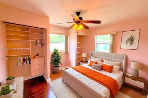 Casa en venta en Lehigh Acres, Florida, 2 dormitorios, 84.73 m2 № 2168413 - foto 11