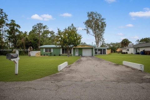 Casa en Lehigh Acres, Florida 2 dormitorios, 84.73 m2 № 2168413