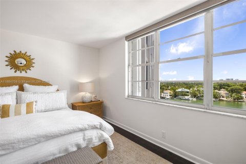 Купить кондоминиум в Майами-Бич, Флорида 2 спальни, 196.49м2, № 1942599 - фото 18