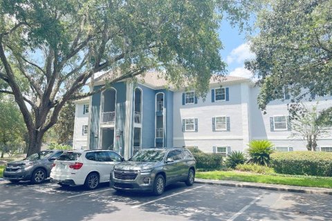 Condo in Longwood, Florida, 2 bedrooms  № 2218926 - photo 2