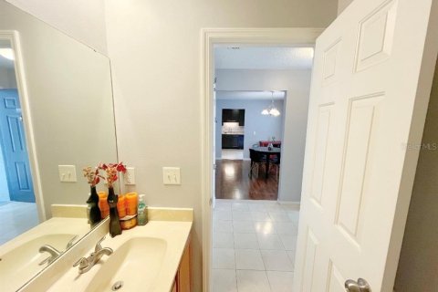 Condo in Longwood, Florida, 2 bedrooms  № 2218926 - photo 6