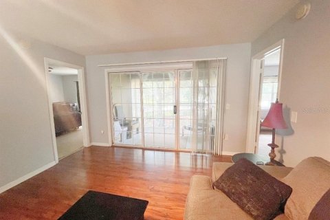 Condo in Longwood, Florida, 2 bedrooms  № 2218926 - photo 17