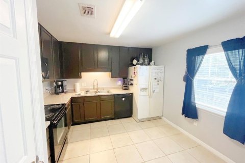 Condo in Longwood, Florida, 2 bedrooms  № 2218926 - photo 10