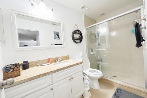 Condo in Longwood, Florida, 2 bedrooms  № 2218926 - photo 22