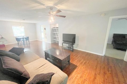 Condo in Longwood, Florida, 2 bedrooms  № 2218926 - photo 19