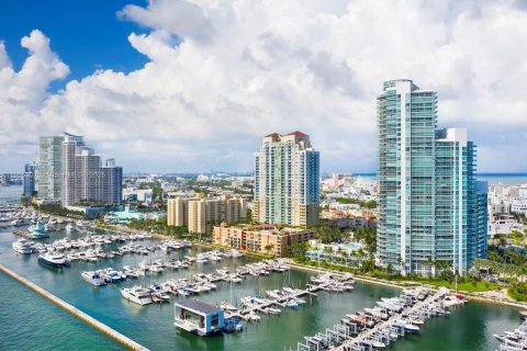 Condominio en venta en Miami Beach, Florida, 1 dormitorio, 68.75 m2 № 1877839 - foto 21