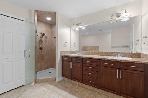 Condominio en venta en Orlando, Florida, 3 dormitorios, 186.73 m2 № 2157356 - foto 22