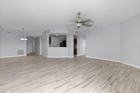 Condominio en venta en Orlando, Florida, 3 dormitorios, 186.73 m2 № 2157356 - foto 11