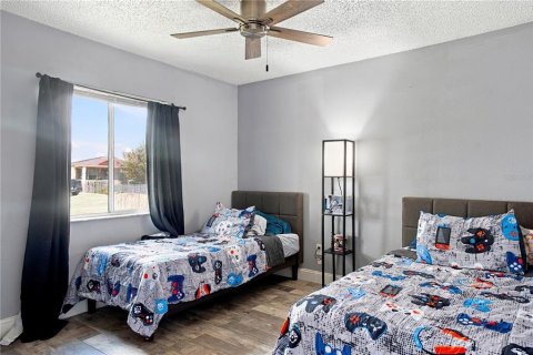 Villa ou maison à vendre à Kissimmee, Floride: 3 chambres, 105.17 m2 № 2273305 - photo 6