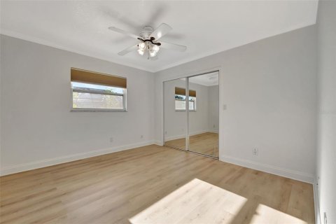 House in Sarasota, Florida 4 bedrooms, 196.02 sq.m. № 1559095 - photo 26