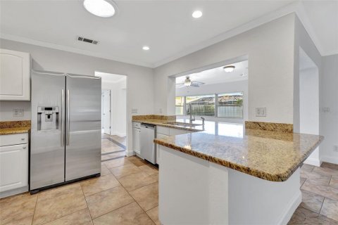 House in Sarasota, Florida 4 bedrooms, 196.02 sq.m. № 1559095 - photo 9
