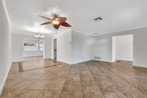 House in Sarasota, Florida 4 bedrooms, 196.02 sq.m. № 1559095 - photo 19