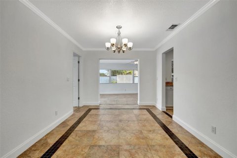 House in Sarasota, Florida 4 bedrooms, 196.02 sq.m. № 1559095 - photo 17