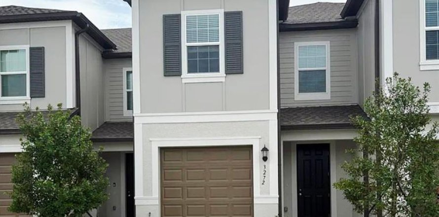 Touwnhouse à Zephyrhills, Floride 3 chambres, 163.51 m2 № 2399449