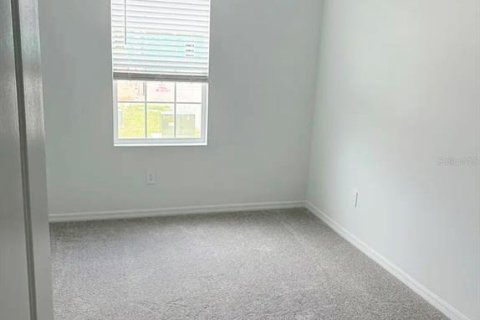 Touwnhouse à louer à Zephyrhills, Floride: 3 chambres, 163.51 m2 № 2399449 - photo 14
