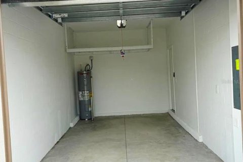 Touwnhouse à louer à Zephyrhills, Floride: 3 chambres, 163.51 m2 № 2399449 - photo 17