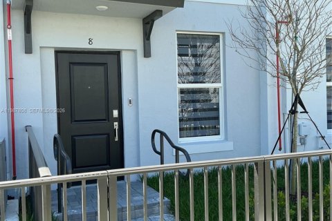 Touwnhouse à louer à Homestead, Floride: 3 chambres № 2051525 - photo 2