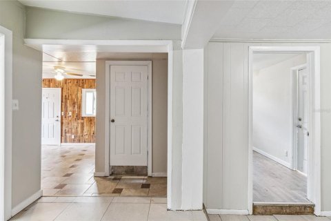 Immobilier commercial à vendre à Gibsonton, Floride: 5 chambres, 139.35 m2 № 1873922 - photo 7