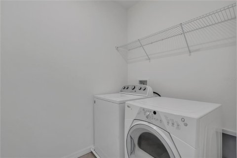 Casa en alquiler en Lakeland, Florida, 5 dormitorios, 248.42 m2 № 1842145 - foto 22