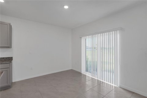 Casa en alquiler en Lakeland, Florida, 5 dormitorios, 248.42 m2 № 1842145 - foto 11