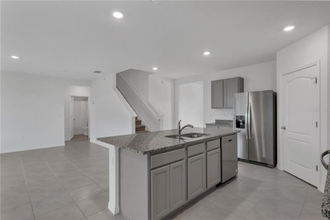 Casa en alquiler en Lakeland, Florida, 5 dormitorios, 248.42 m2 № 1842145 - foto 7