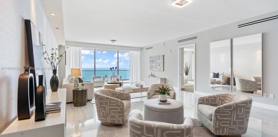 Condo in Bal Harbour, Florida, 3 bedrooms  № 1798719