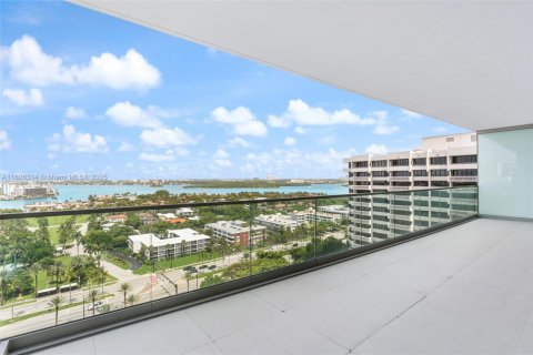 Condo in Bal Harbour, Florida, 3 bedrooms  № 1798719 - photo 26