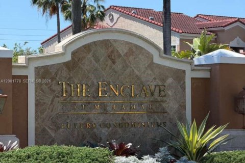 Condo à Miramar, Floride, 2 chambres  № 2068890