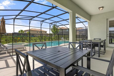 Casa en venta en Davenport, Florida, 12 dormitorios, 454.01 m2 № 1530546 - foto 29