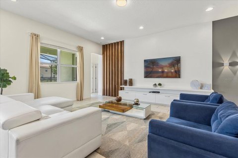 Casa en venta en Davenport, Florida, 12 dormitorios, 454.01 m2 № 1530546 - foto 23