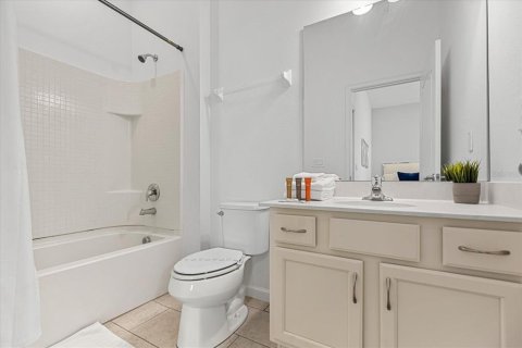 Casa en venta en Davenport, Florida, 12 dormitorios, 454.01 m2 № 1530546 - foto 26