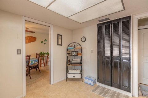 House in Ormond Beach, Florida 3 bedrooms, 149.67 sq.m. № 1840378 - photo 10