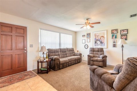 House in Ormond Beach, Florida 3 bedrooms, 149.67 sq.m. № 1840378 - photo 3